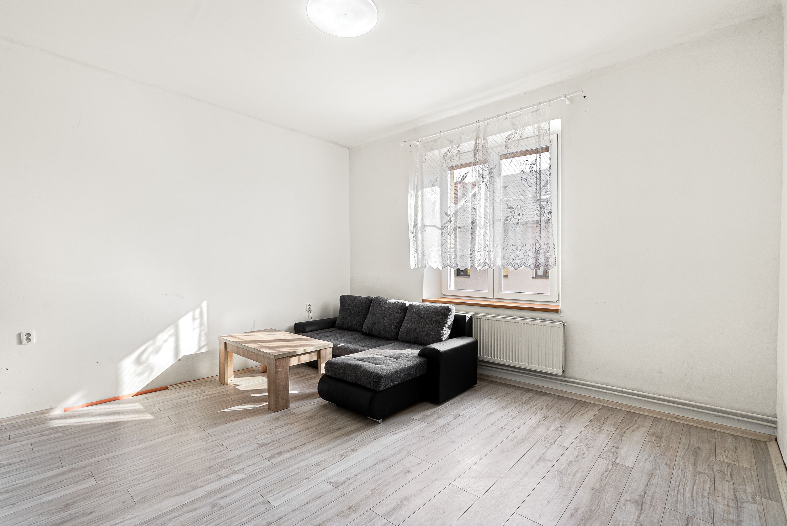 Byt 3+1 66,4 m2 ve Dvoře Králové-4